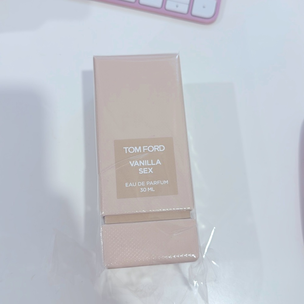 TOM FORD VANILLA SEX PARFUM BOX ONLY